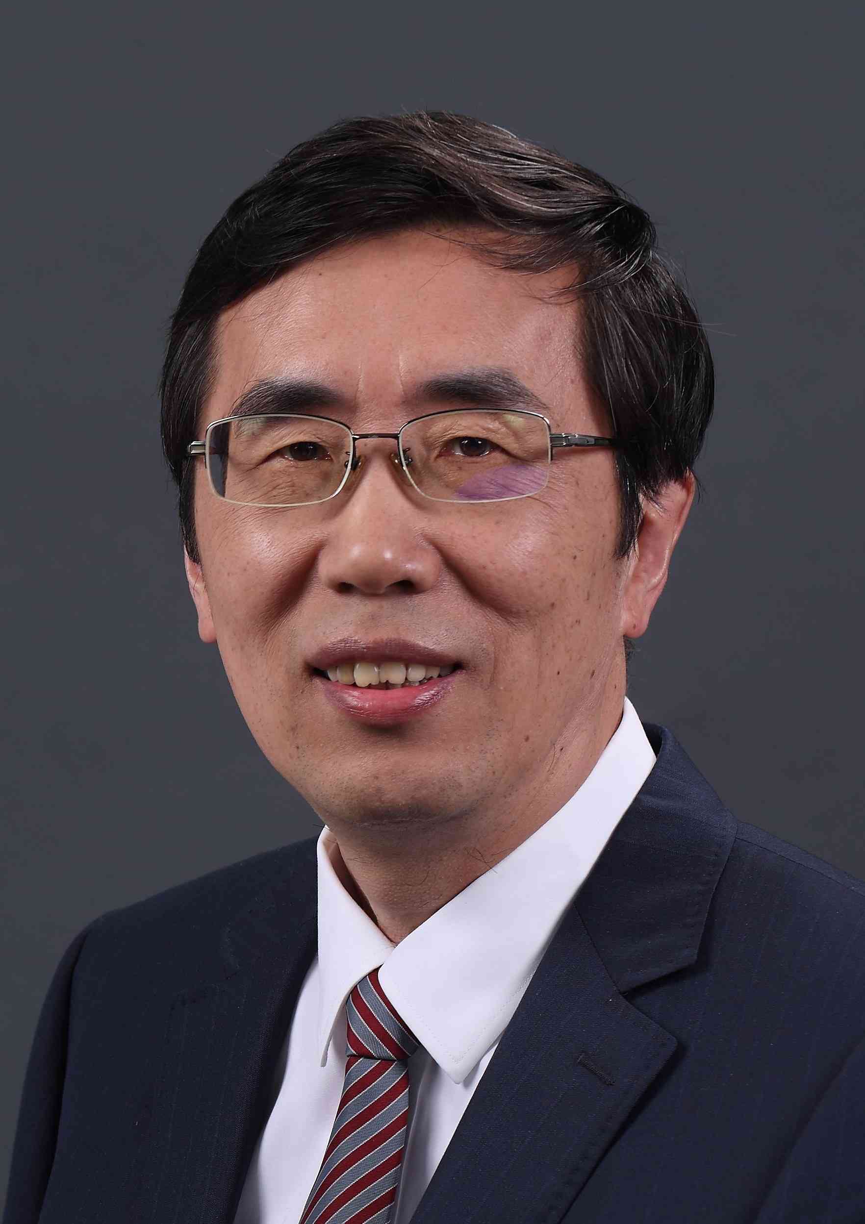 Photo of Xiaodong Hu